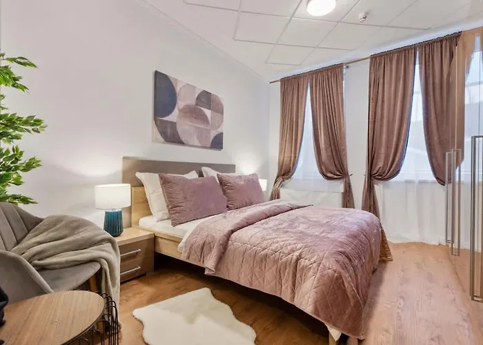 Luxe Living At Old Town Center Lägenhet *